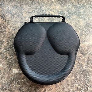 Hard case for AirPods Max